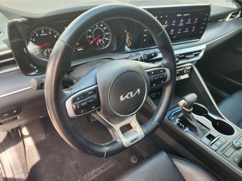 Used 2023 Kia K5 GT-Line image 2