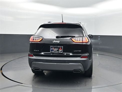Used 2020 Jeep Cherokee Limited image 31