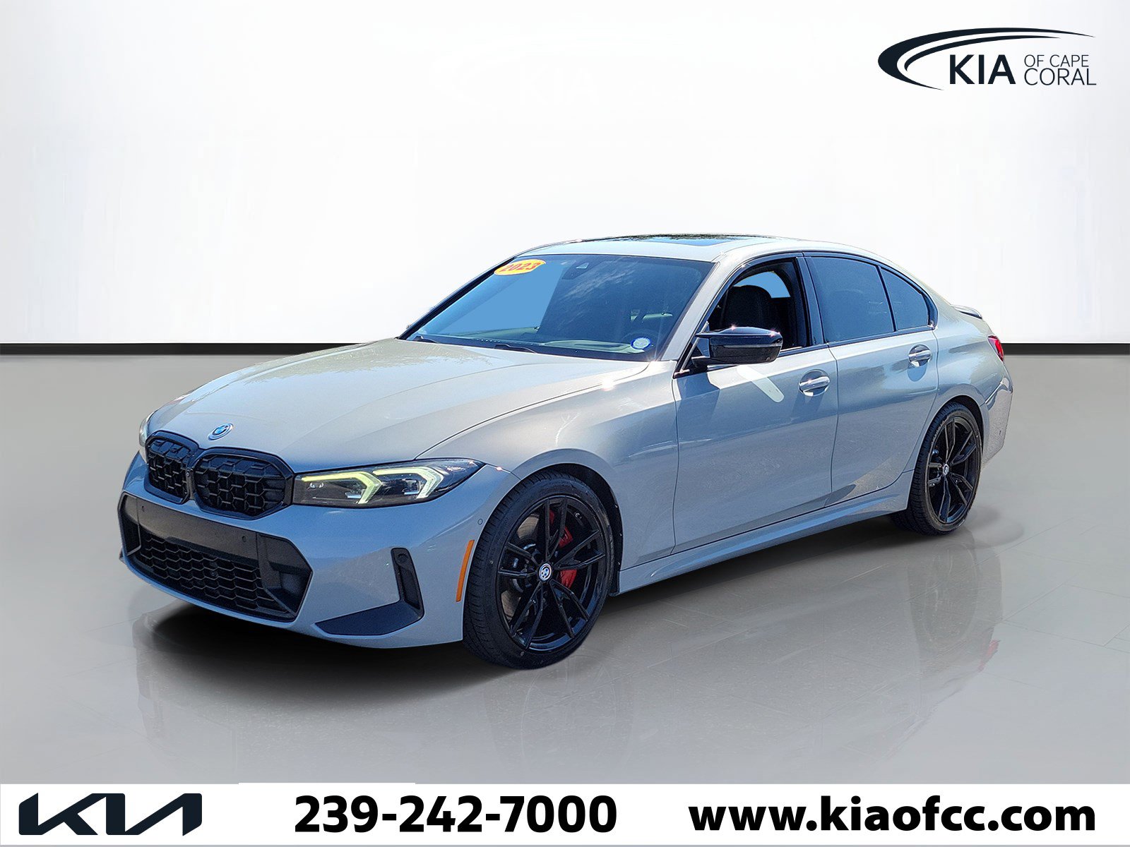 Used 2023 BMW M340i RWD image 3