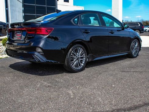 Used 2023 Kia Forte GT-Line w/ GT-Line Technology Package FWD image 6