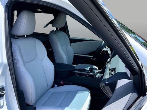 Used 2026 Lexus TX 350 AWD w/ Technology Package image 9