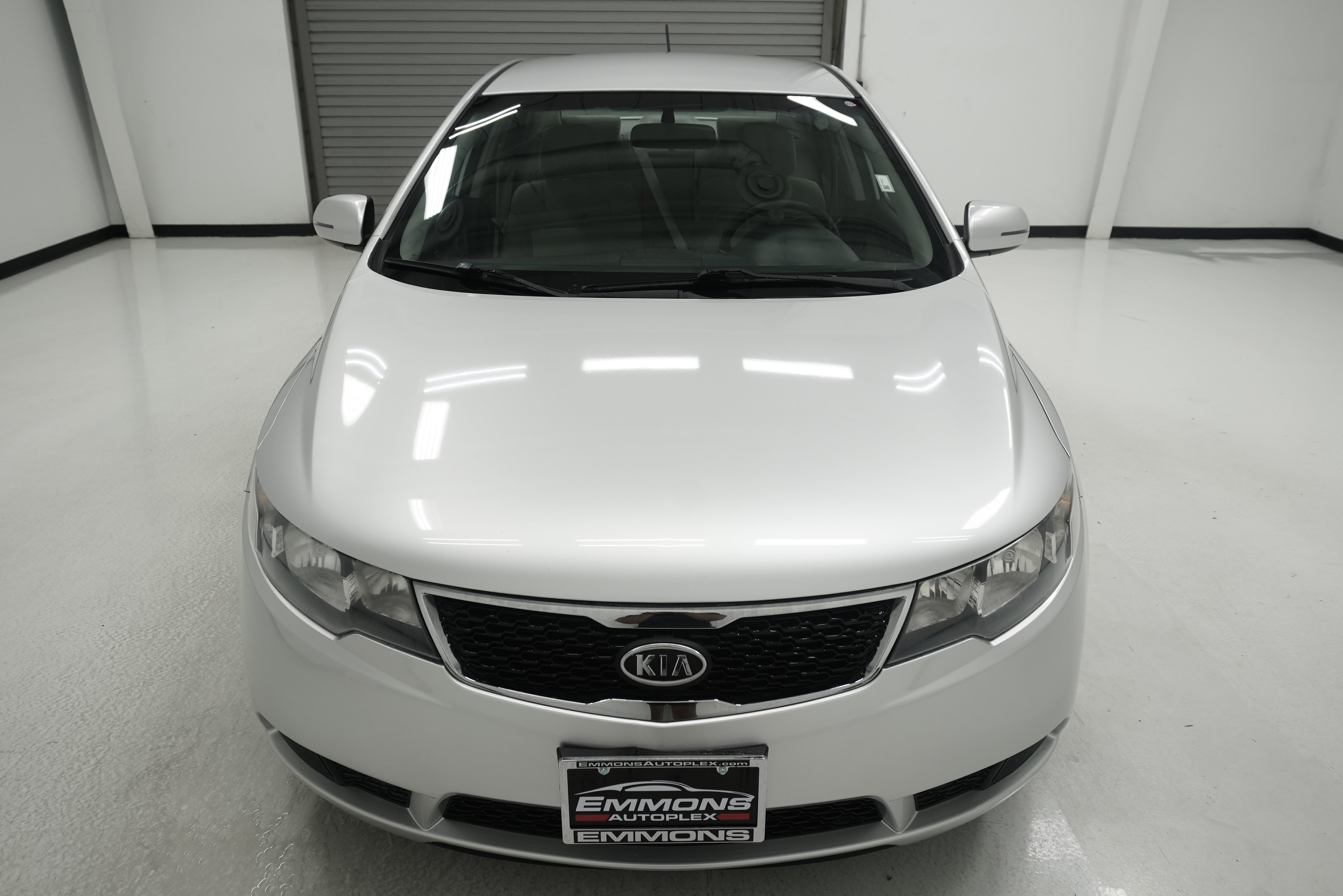 Used 2011 Kia Forte EX FWD image 2
