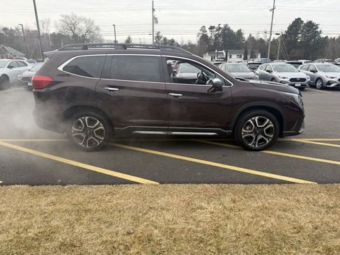 Used 2023 Subaru Ascent Touring image 4