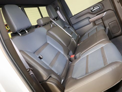 Used 2023 GMC Sierra 2500 Denali image 33