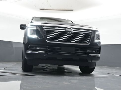 New 2025 Nissan Armada SV image 24