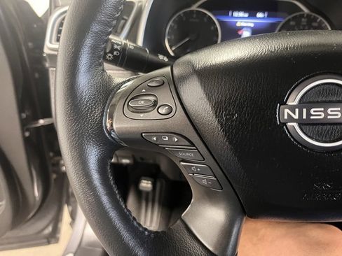 Used 2023 Nissan Murano SV image 25