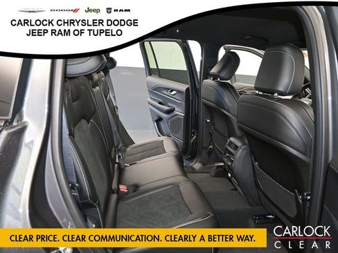 New 2025 Jeep Grand Cherokee Altitude image 39