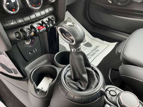 Used 2016 MINI Cooper S image 20