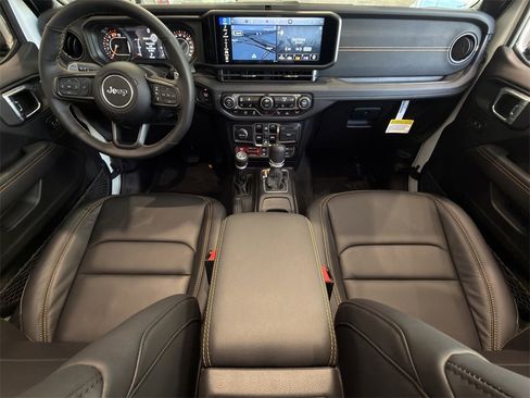 New 2025 Jeep Wrangler Rubicon 392 image 9