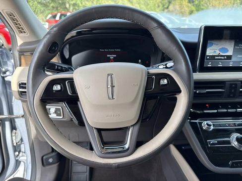 Certified 2022 Lincoln Corsair Reserve w/ Luxury Package image 26