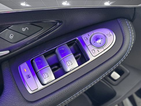 Used 2021 Mercedes-Benz C 300 Sedan image 12