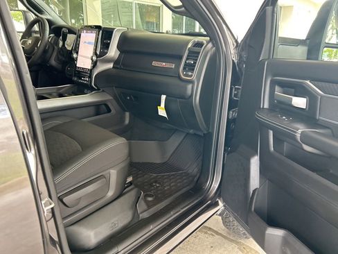 Used 2025 RAM 3500 Lone Star AWD/4WD image 30