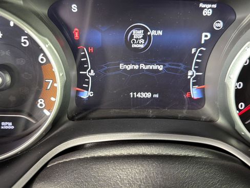 Used 2019 Jeep Compass Limited w/ Advanced Safety Group AWD/4WD image 43