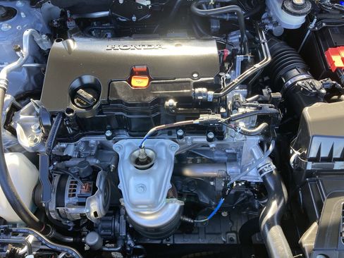 Used 2024 Honda Civic Sport image 18