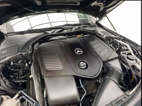 Used 2023 Mercedes-Benz C 300 Sedan image 18