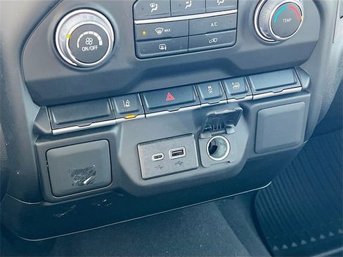 Used 2024 Chevrolet Silverado 2500 Custom w/ Snow Plow Prep/Camper Package image 20