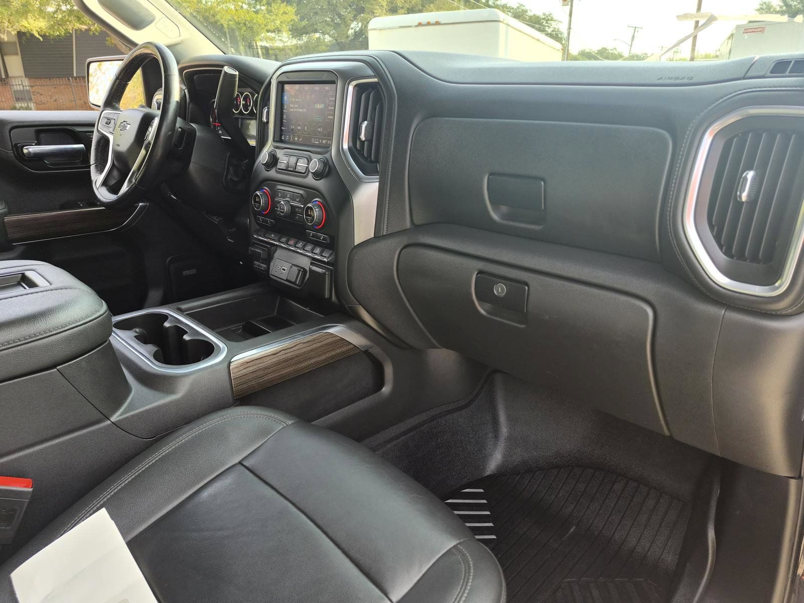 Used 2021 Chevrolet Silverado 1500 LT Trail Boss w/ LT Trail Boss Premium Package AWD/4WD image 8