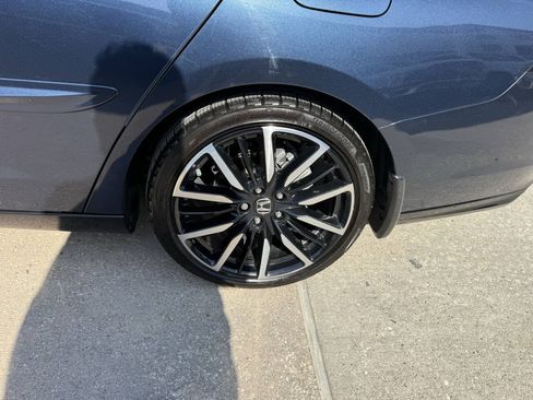 Used 2023 Honda Accord Touring image 35