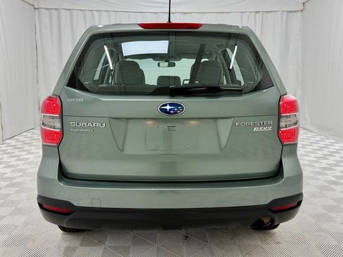 Used 2014 Subaru Forester 2.5i image 7