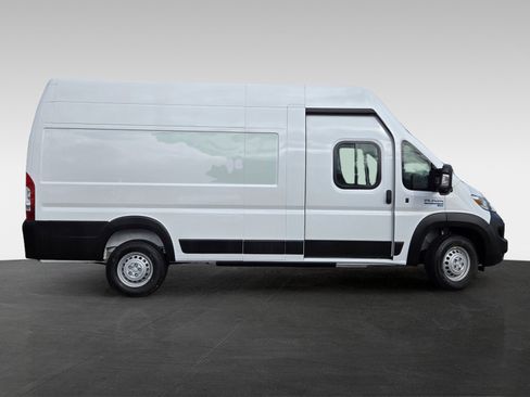 New 2025 RAM ProMaster 3500 image 4