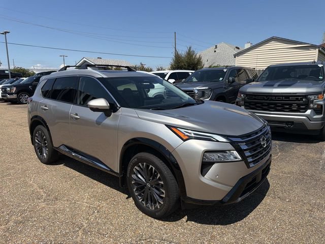 Used 2026 Nissan Rogue Platinum w/ Platinum Premium Package AWD/4WD image 4