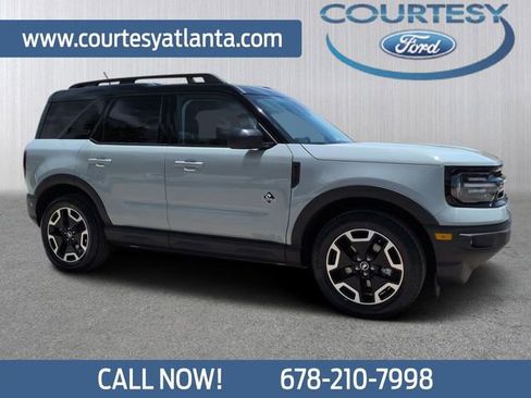 Certified 2022 Ford Bronco Sport Outer Banks w/ Tech Package AWD/4WD image 1
