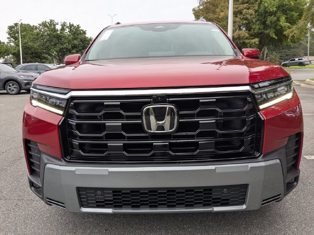 New 2026 Honda Pilot Touring image 4