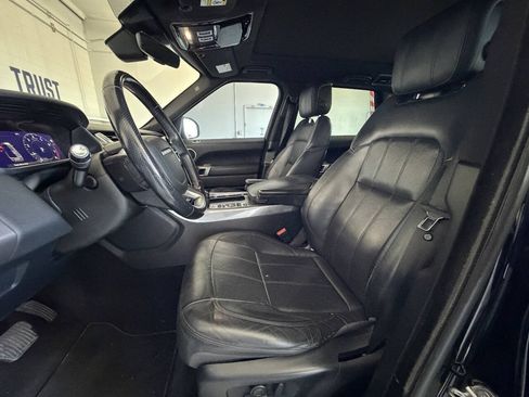 Used 2018 Land Rover Range Rover Sport HSE AWD/4WD image 18
