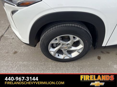 New 2026 Chevrolet Trax LS w/ LS Convenience Package image 46