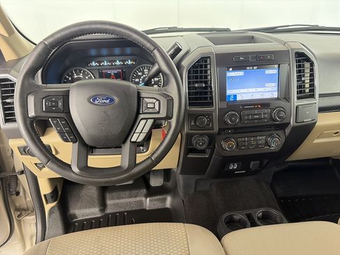 Used 2018 Ford F150 XLT w/ Equipment Group 302A Luxury AWD/4WD image 18