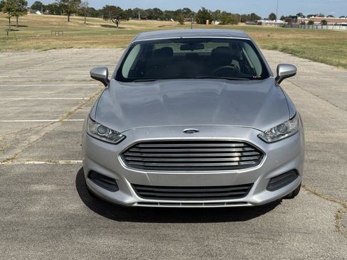 Used 2016 Ford Fusion S FWD image 7