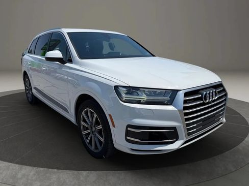 Used 2019 Audi Q7 3.0T Premium Plus w/ Premium Plus Package AWD/4WD image 4