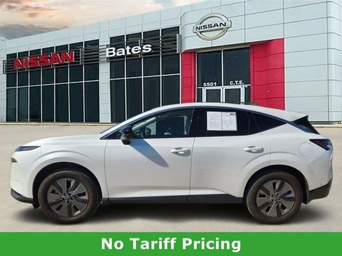 Certified 2025 Nissan Murano SL image 3