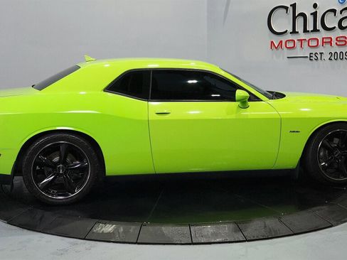 Used 2015 Dodge Challenger R/T w/ Quick Order Package 22B R/T RWD image 13