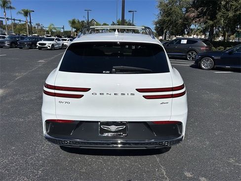 New 2026 Genesis GV70 2.5T image 10