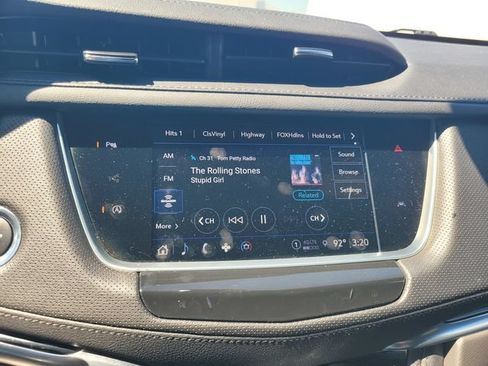 Used 2024 Cadillac XT6 Luxury AWD/4WD image 24