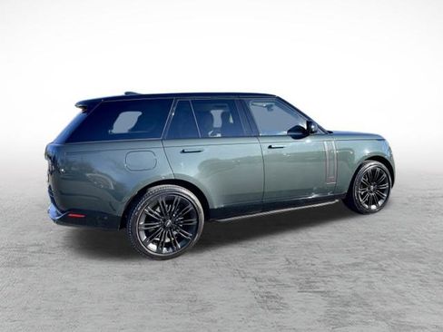 Used 2023 Land Rover Range Rover SE image 7