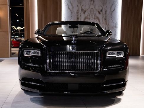 Used 2016 Rolls-Royce Dawn RWD image 21