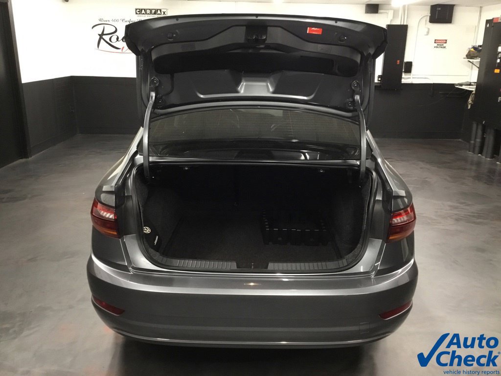 Used 2019 Volkswagen Jetta SEL FWD image 12