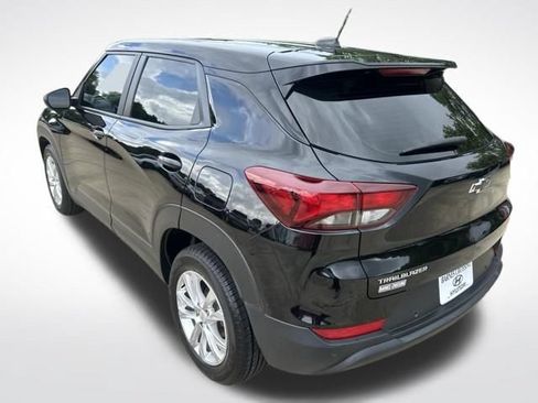 Used 2022 Chevrolet TrailBlazer LS FWD image 5
