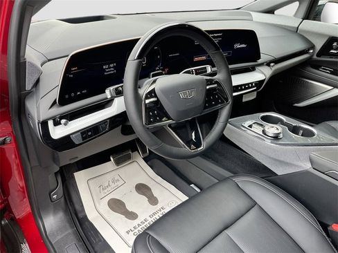 New 2026 Cadillac Optiq Sport 2 w/ LPO, Floor Liner Package image 8