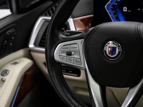 Used 2024 BMW ALPINA XB7 AWD/4WD image 21