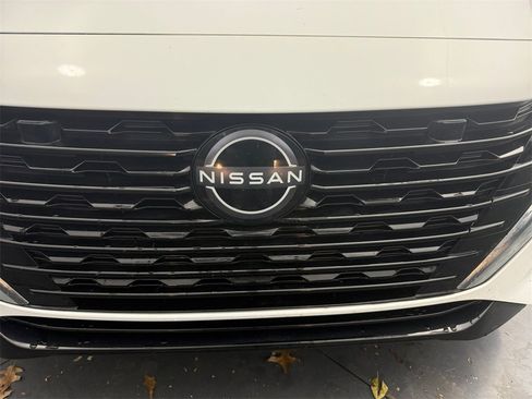 Used 2024 Nissan Sentra SV image 31