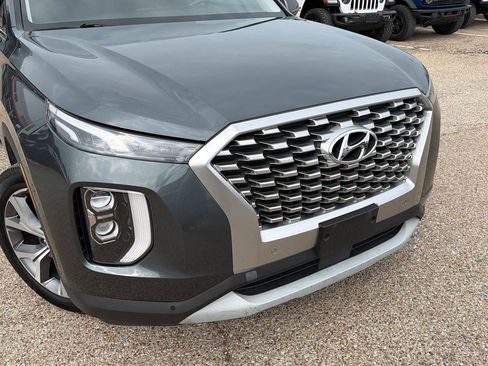 Used 2022 Hyundai Palisade SEL w/ 8P Bench Seat Package FWD image 9