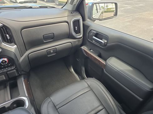 Used 2021 GMC Sierra 1500 Denali AWD/4WD image 12
