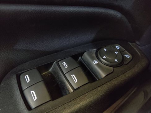 Used 2018 Chevrolet Equinox LT AWD/4WD image 27