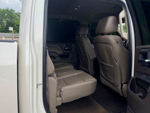 Used 2015 GMC Sierra 1500 SLT w/ SLT Preferred Package AWD/4WD image 14