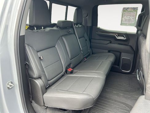 Used 2024 GMC Sierra 1500 Elevation w/ Elevation Premium Package AWD/4WD image 23