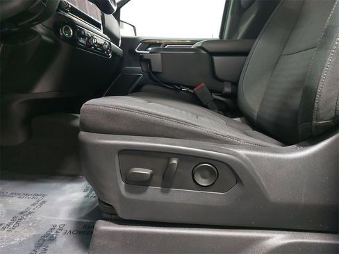 Used 2022 GMC Sierra 1500 Elevation image 29