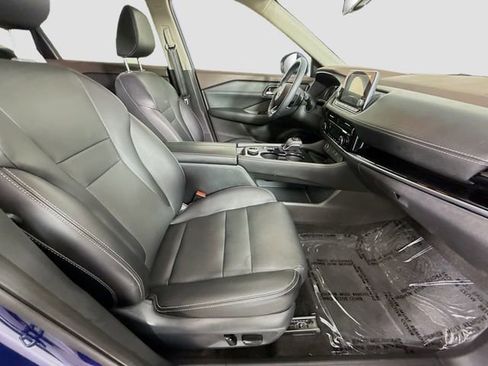 Used 2023 Nissan Rogue SL image 28